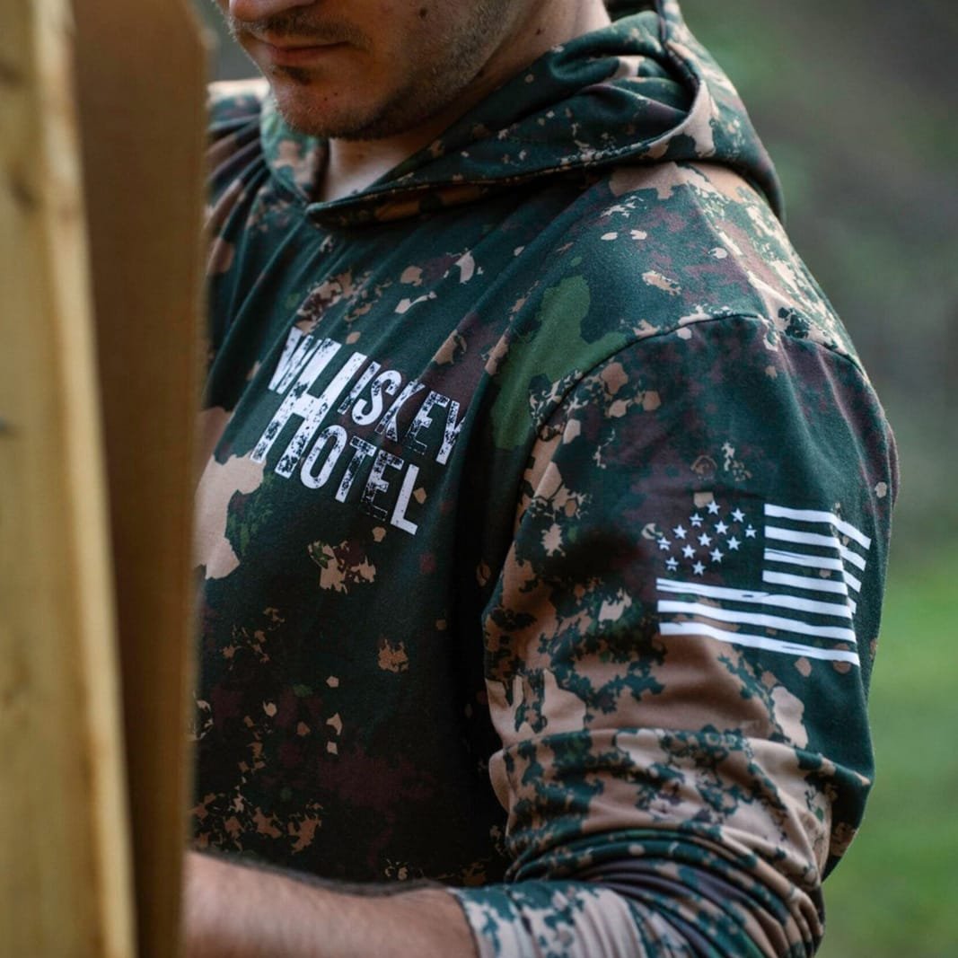 AP2-Hoodie-promo4-1x1