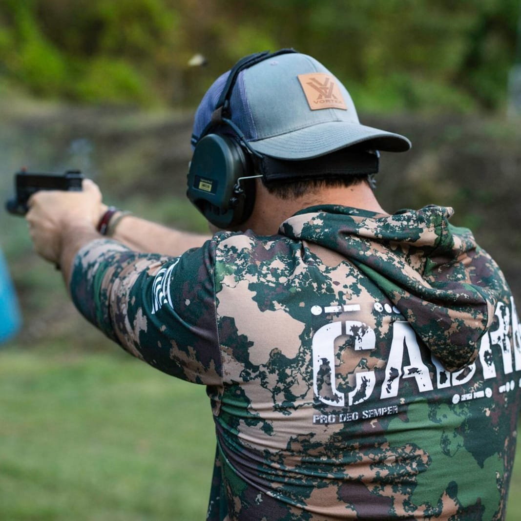 AP2-Hoodie-promo5-1x1